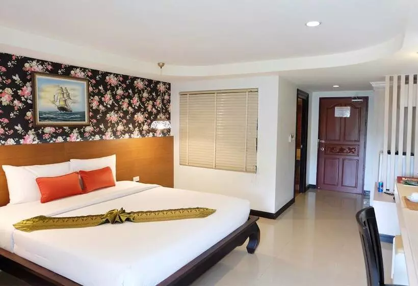 デラックスルーム, Grand Hill Resort And Spa
