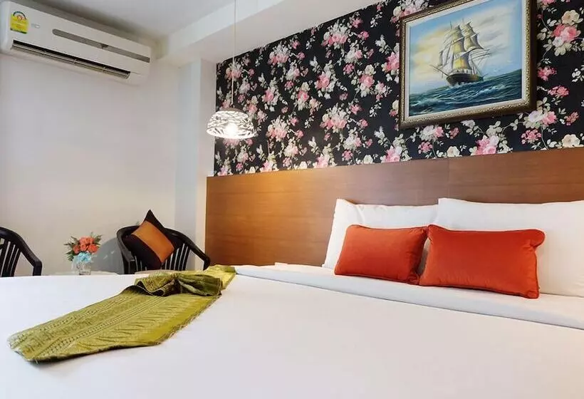 デラックスルーム, Grand Hill Resort And Spa