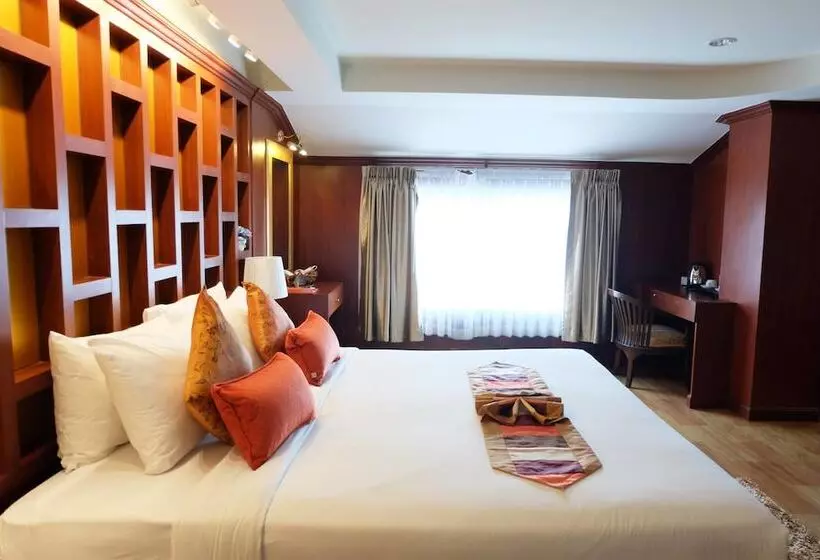 スイート, Grand Hill Resort And Spa