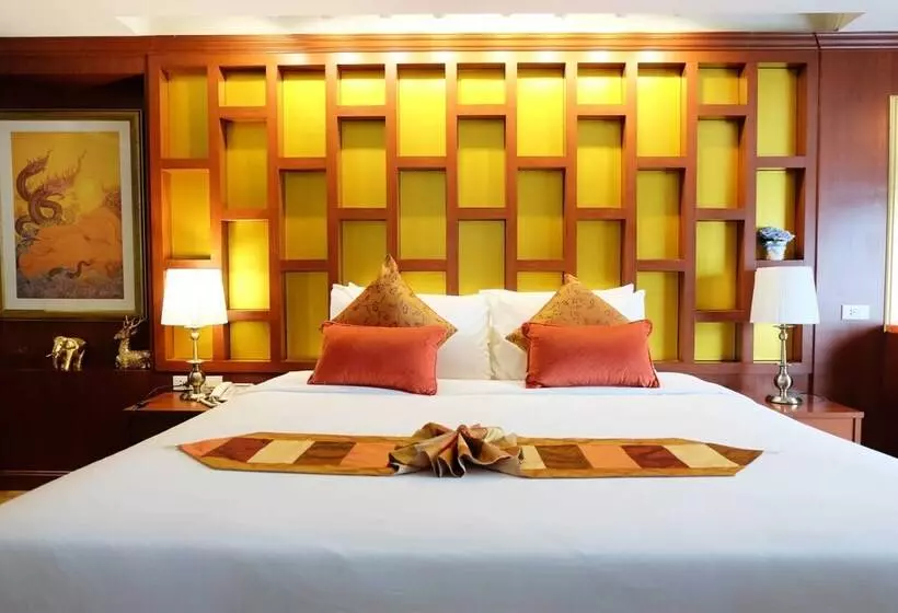スイート, Grand Hill Resort And Spa