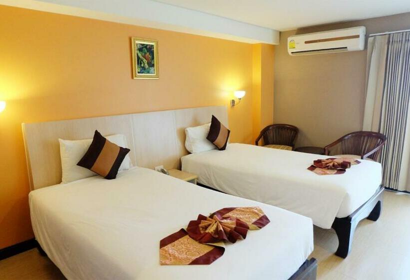 高级大房间, Grand Hill Resort And Spa