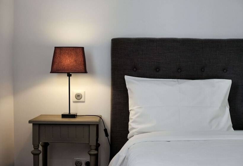 Номер Superior, Hôtel Henri Iv