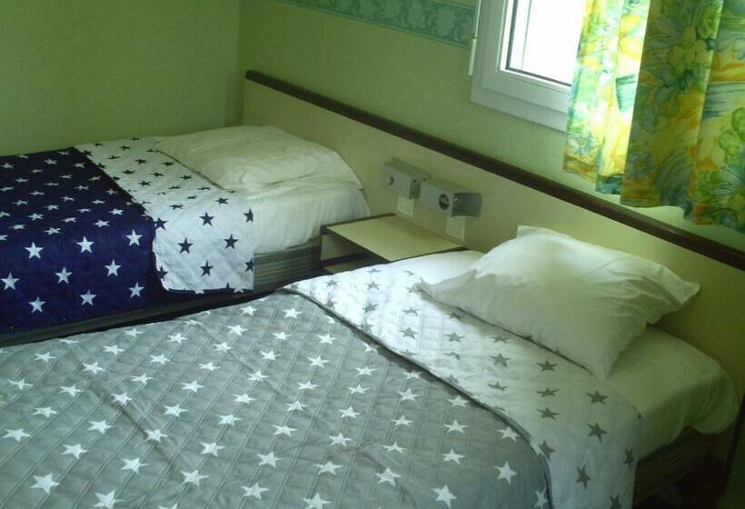 חדר סטנדרט, Hôtel L'eden