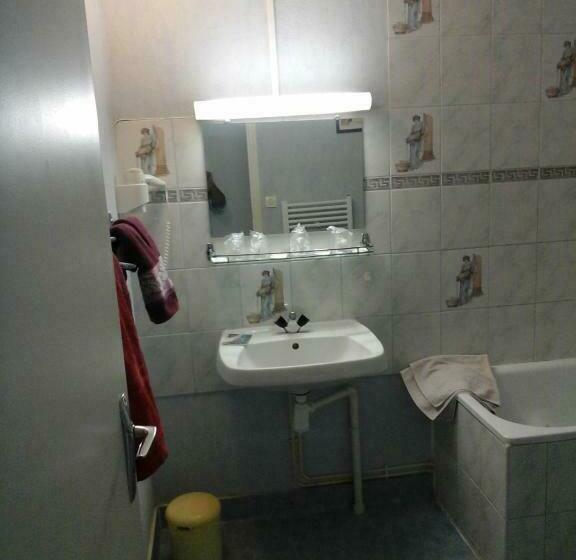 סוויטה משפחתית, Hôtel L'eden