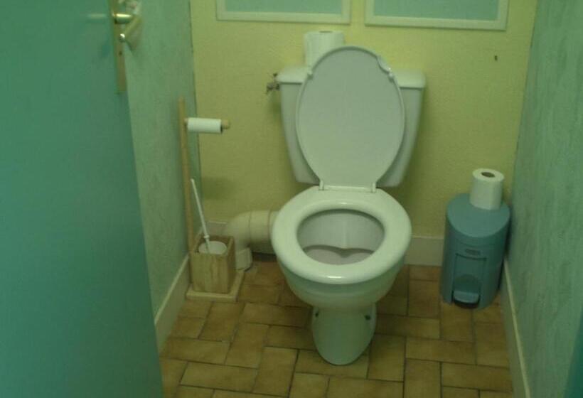 חדר סטנדרט חדר אמבטיה משותף, Hôtel L'eden