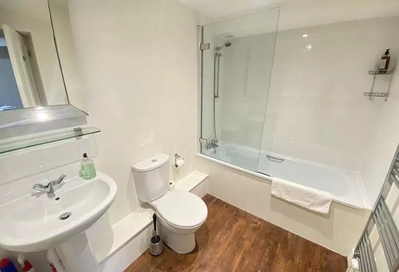 Deluxe-studio, Kings Head Bawburgh