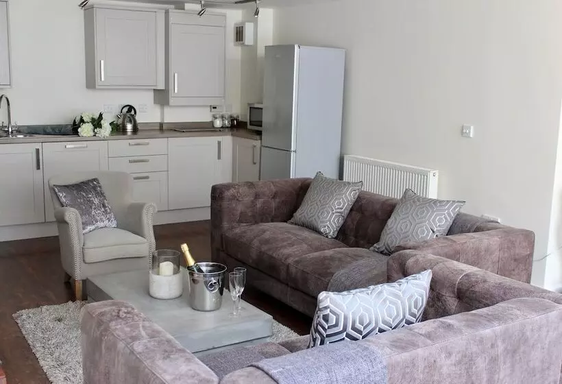 Deluxe-studio, Kings Head Bawburgh