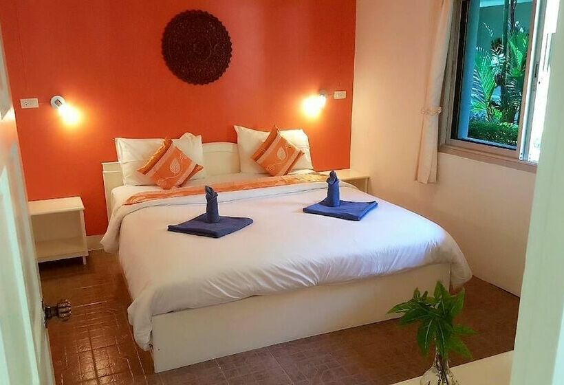 بنجلو ديلوكس, Loma Resort