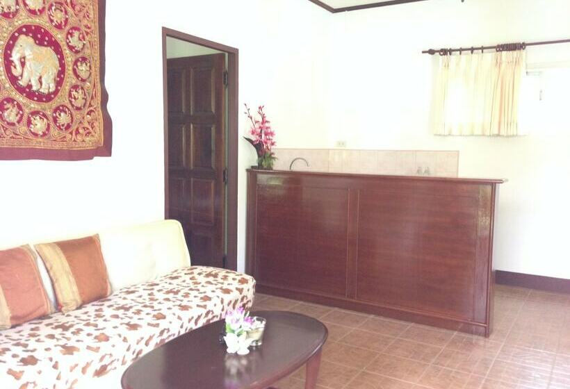 Бунгало Deluxe, Loma Resort