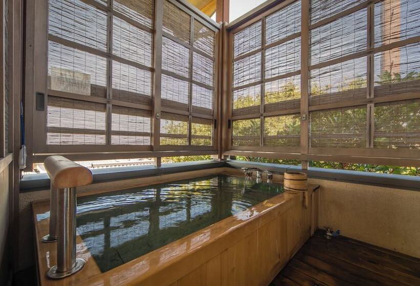 Номер Стандарт, Kakujoro