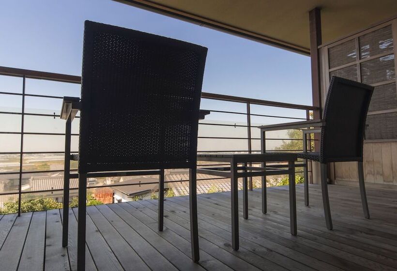 Номер Стандарт, Kakujoro