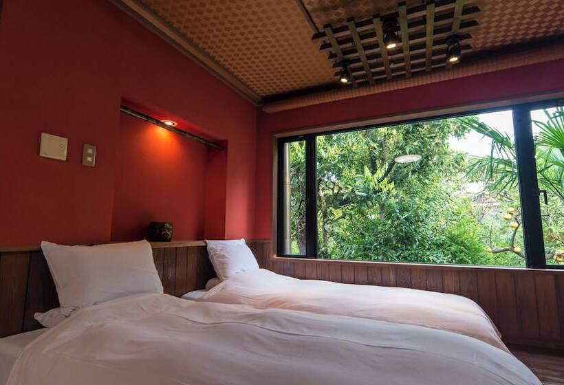 Номер Стандарт, Kakujoro