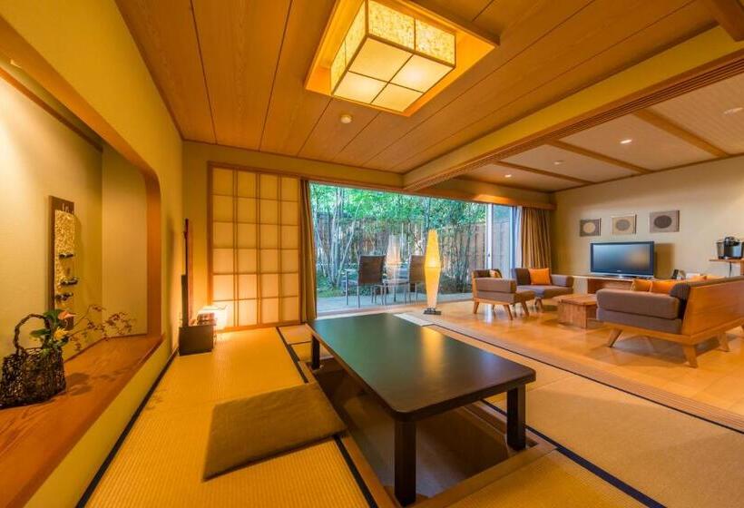 Номер Стандарт, Kakujoro