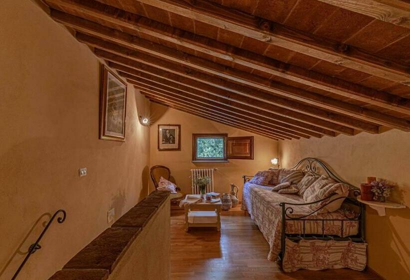 2침실 아파트 풀장 전망, Pian Delle More