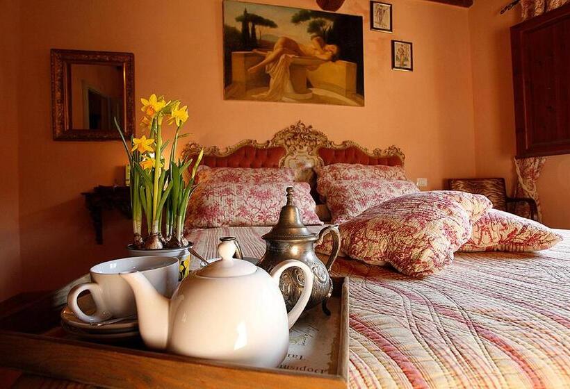 2침실 아파트 풀장 전망, Pian Delle More