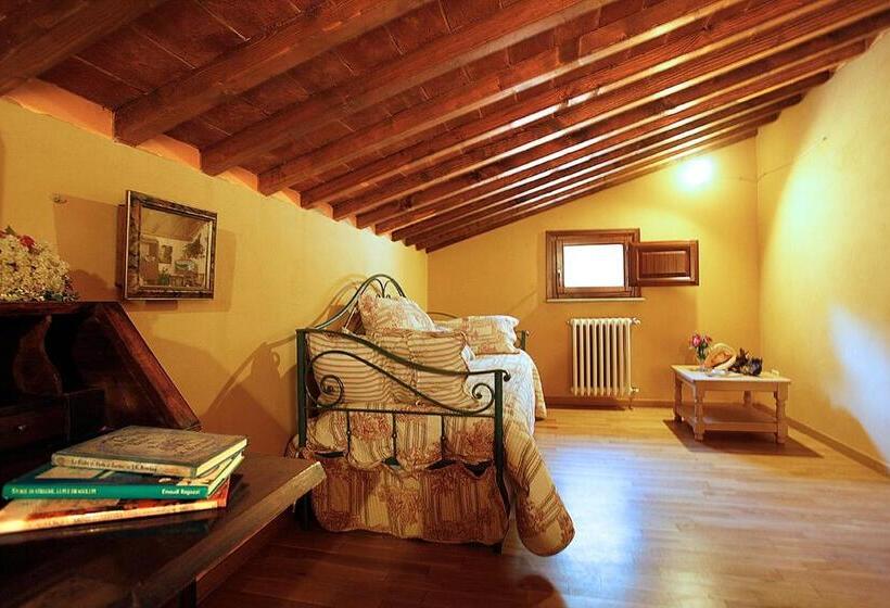 2침실 아파트 풀장 전망, Pian Delle More