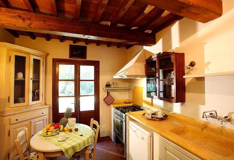 2침실 아파트 풀장 전망, Pian Delle More