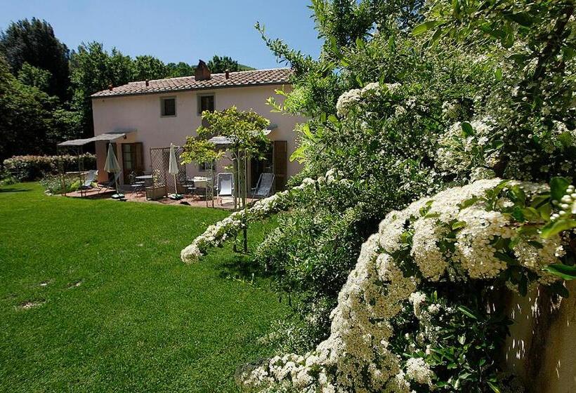 2침실 아파트 풀장 전망, Pian Delle More