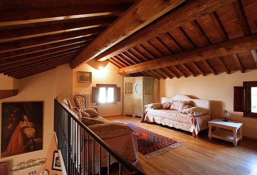 2침실 아파트 풀장 전망, Pian Delle More