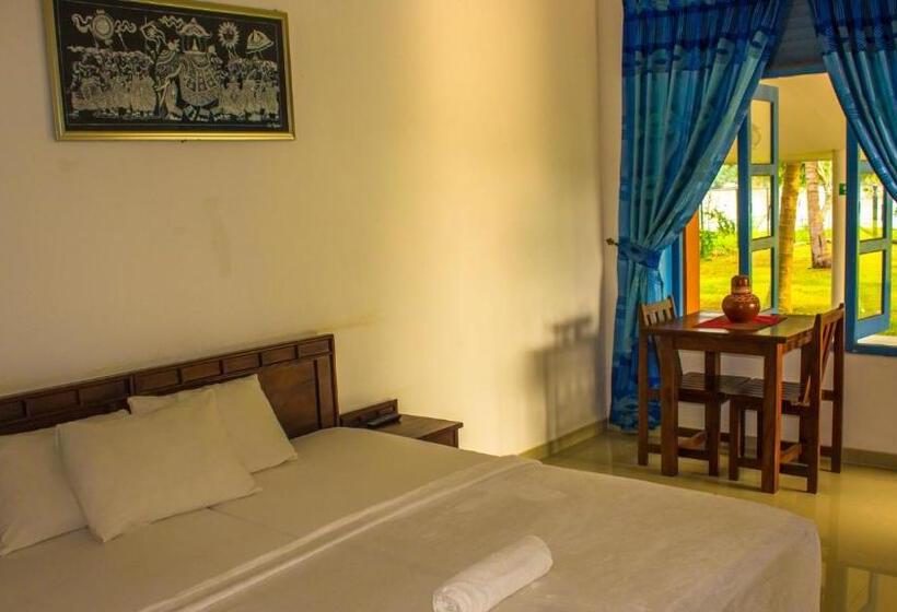 豪华三人间, Serenity Lake Resort Yala