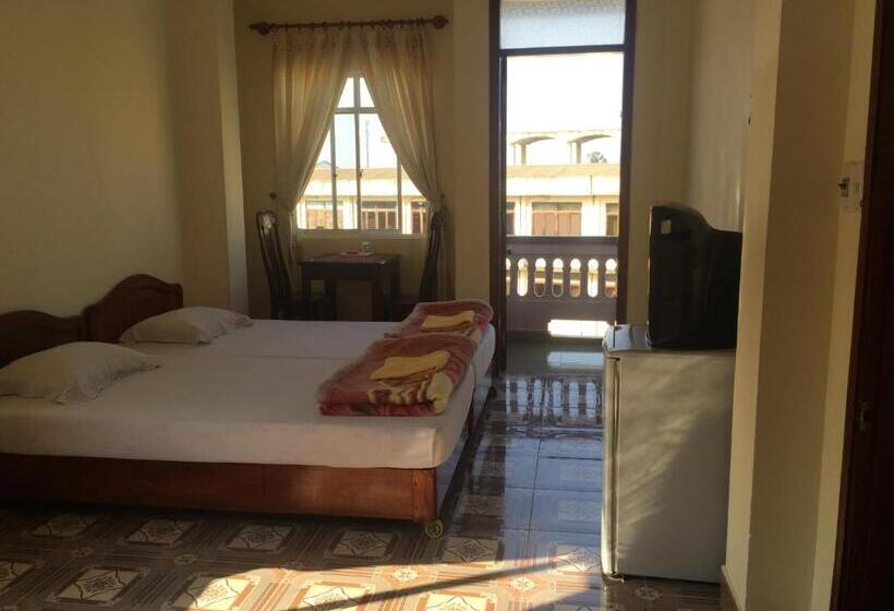 اتاق سوپریور, Star Binh Duong