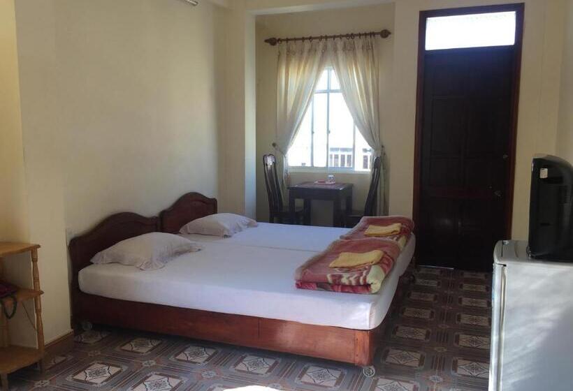 اتاق سوپریور, Star Binh Duong