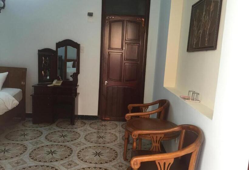 اتاق لوکس, Star Binh Duong