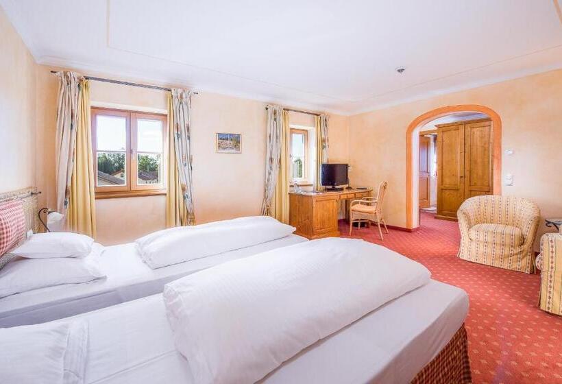 컴포트 룸, Und Landgasthof Altwirt