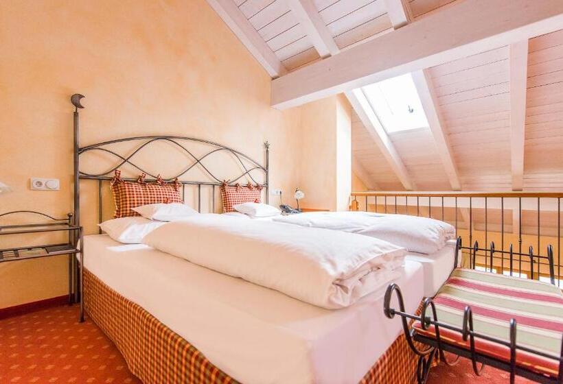 복층 룸, Und Landgasthof Altwirt