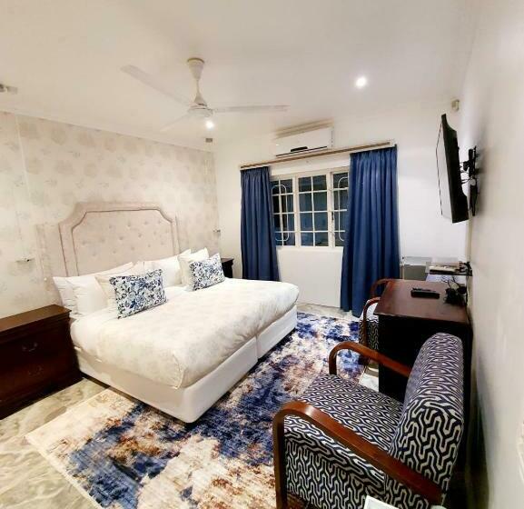 디럭스 룸, Kingston House B&b