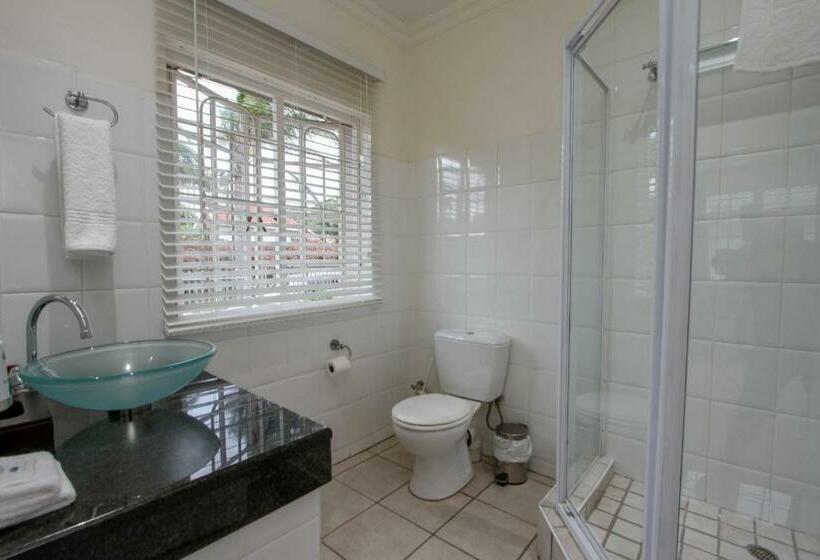 디럭스 룸, Kingston House B&b