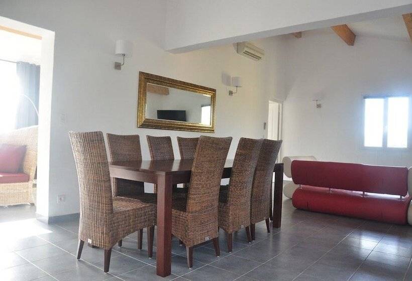 침실 4개 빌라, Résidence Maora Village