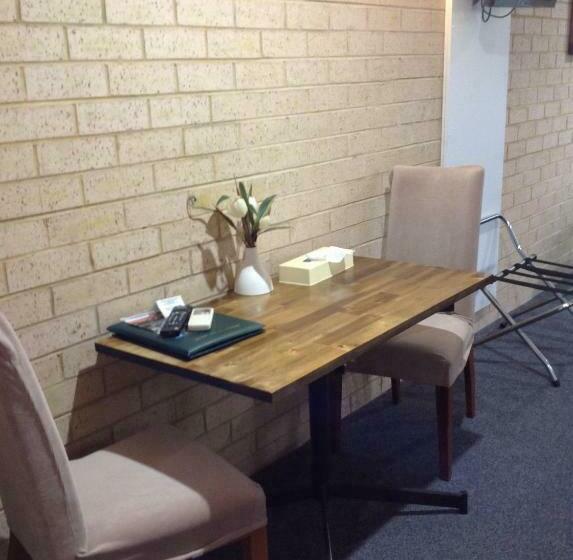 اتاق استاندارد, Avlon Gardens Motel