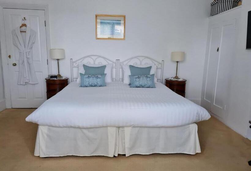 标准间, Endeavour House