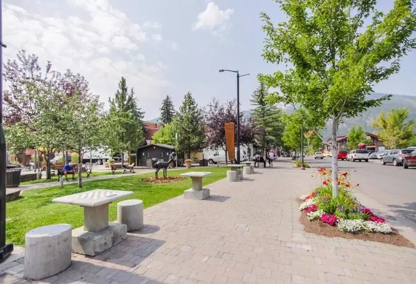 ２ベッドルームアパートメント, Bridgepoint Condo On Trail Creek