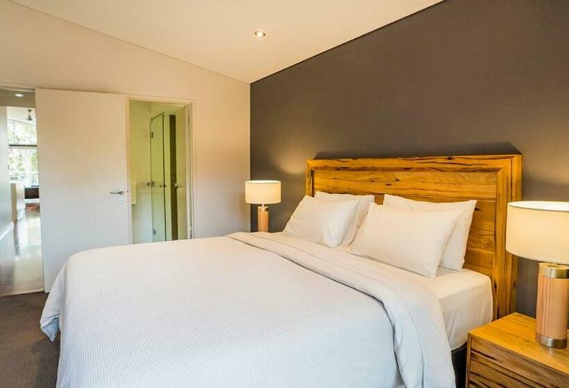 شقة غرفتين, Central Avenue Apartments