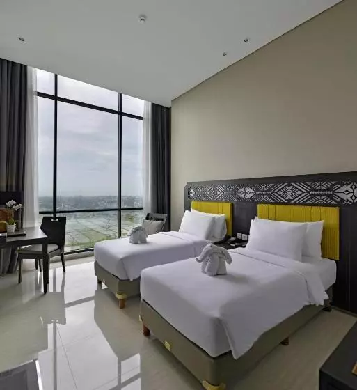 اتاق لوکس, Lombok Astoria