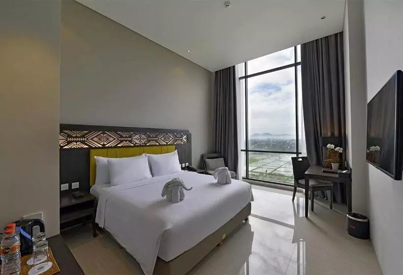 اتاق لوکس, Lombok Astoria