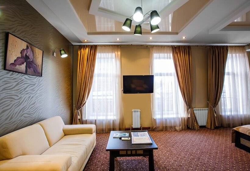 디럭스 룸, Metropol