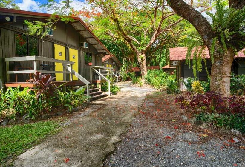 Номер Стандарт, Pks Jungle Village