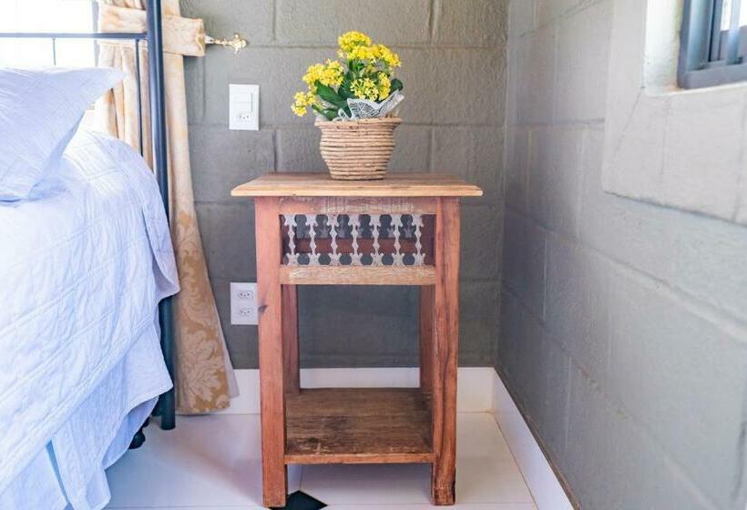 디럭스 룸, Pousada Camelot Inn