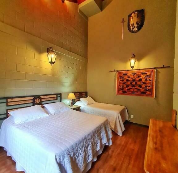 디럭스 룸, Pousada Camelot Inn