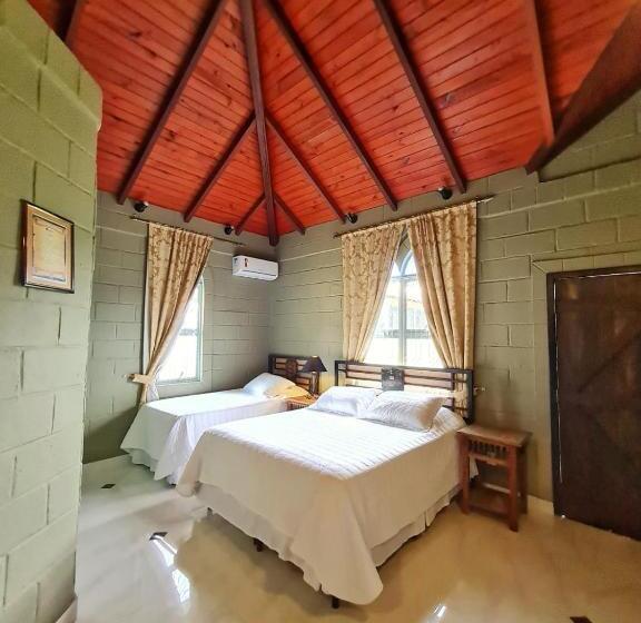 디럭스 룸, Pousada Camelot Inn