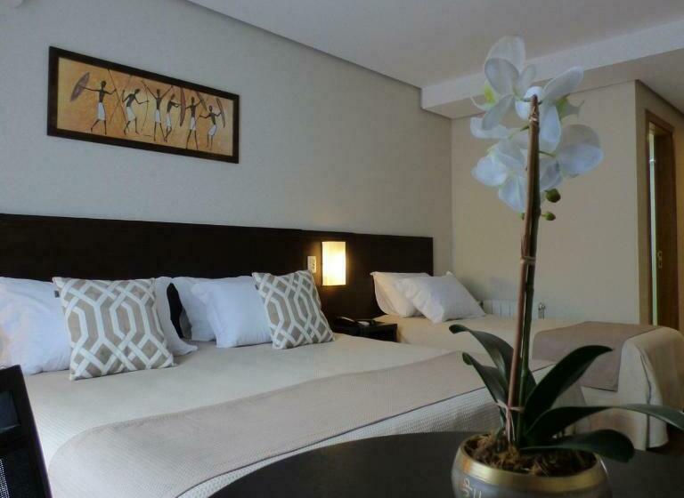 디럭스 룸, Querencia