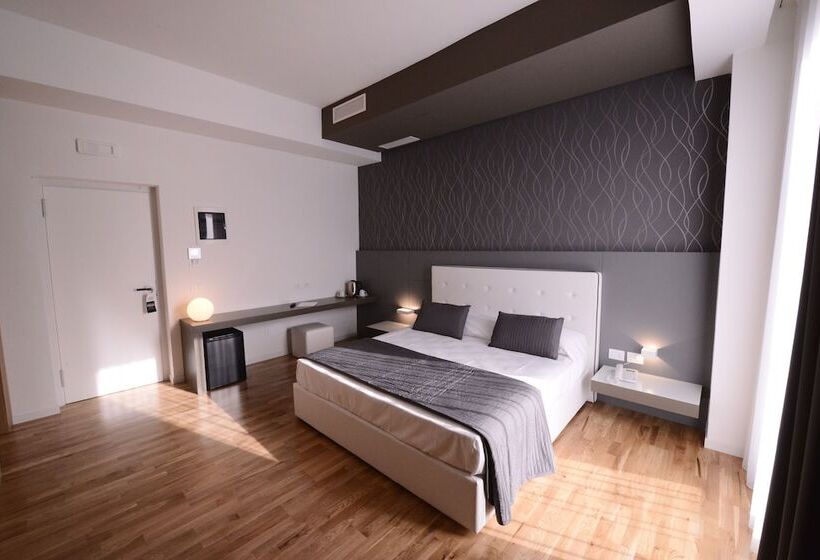 חדר סופריור עם מרפסת, Sicilia Hotel Spa