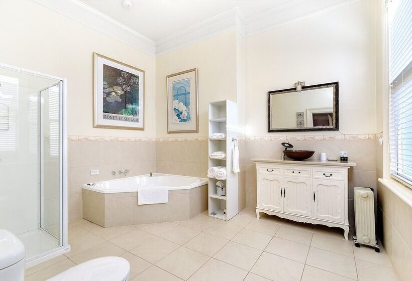 Family Suite, The Madsen Boutique