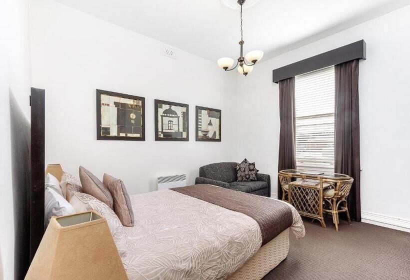 Номер Superior, The Madsen Boutique