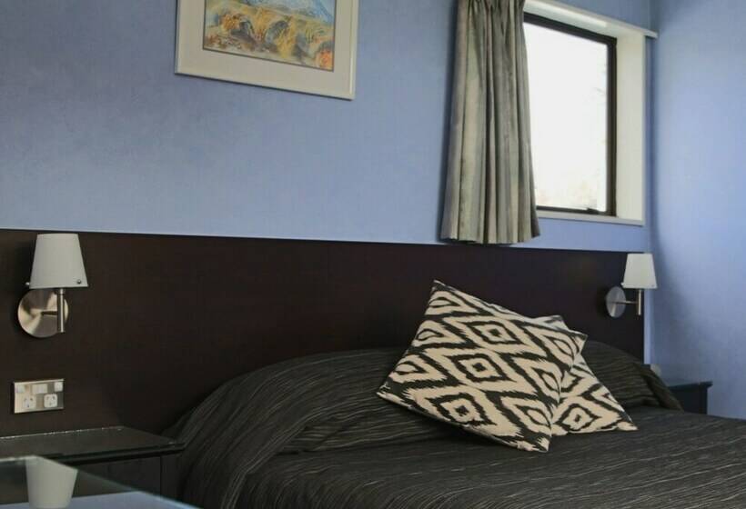 اتاق استاندارد, Tussock Grove Boutique