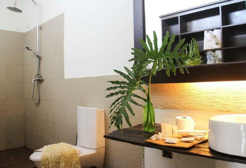 غرفة قياسية مطلّة علي الحديقة, Lio Villas Resort