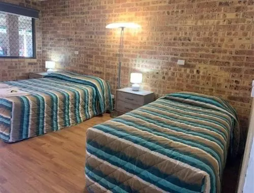 اتاق خانوادگی, Golden Beach Motor Inn, Caloundra